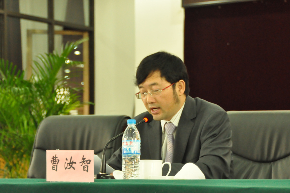 曹汝智副会长主持省个私协五届一次会议